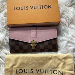 Trade with  @k_ceee Authentic Louis Vuitton Clapton wallet